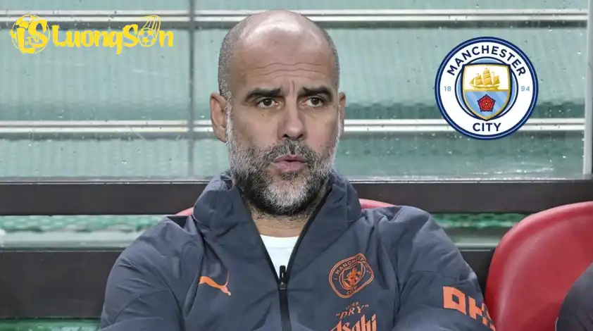 Pep Guardiola nhiều lần khẳng định ông không muốn mất Silva trong kế hoạch của Man City