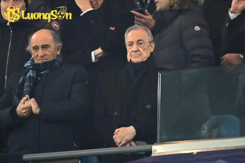 Chủ tịch Florentino Perez và ban lãnh đạo Real Madrid không hài lòng với công tác trọng tài La Liga (Ảnh: Madrid Universal).