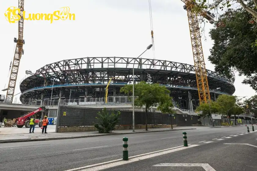 Dự án sân Camp Nou mới của Barca có thể tiêu tốn đến hơn 1 tỷ Euro