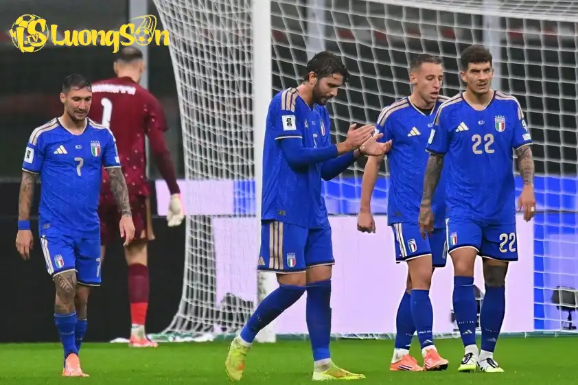 Thất bại trước Na Uy một lần nữa khiến Italia phải đối mặt với những cơn ác mộng từ quá khứ.